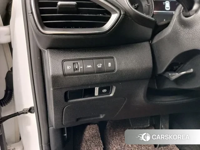 Hyundai The New Santa Fe 2020 Белый из Кореи, фото 3