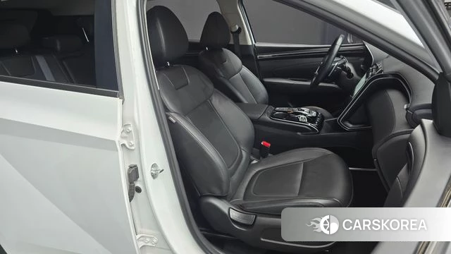 Hyundai Tucson (NX4) 2022 Белый из Кореи, фото 3