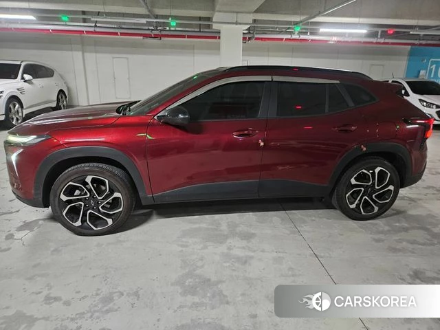 Chevrolet (GM Daewoo) Trax Crossover 2023 Красный из Кореи, фото 3