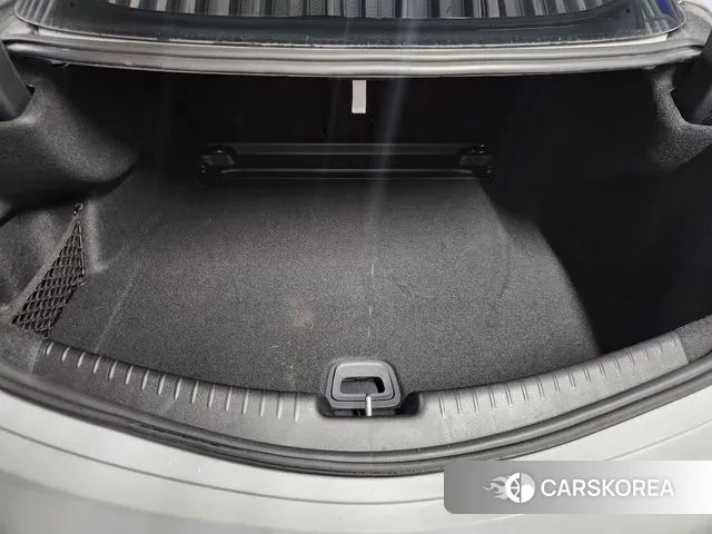 Mercedes-Benz CLE-Class C236 2024 Белый из Кореи, фото 3