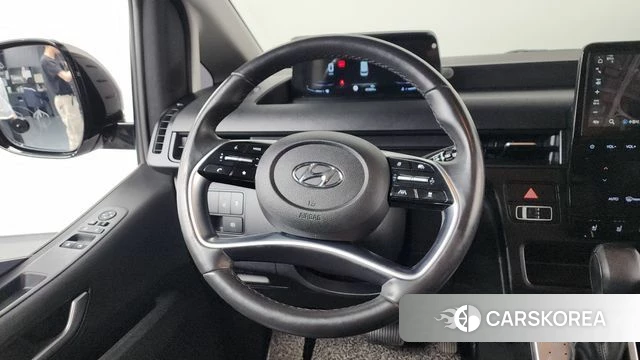 Hyundai Staria 2021 Серебряный из Кореи, фото 3