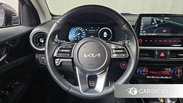 Kia The New K3 2nd generation 2024 Серый из Кореи, фото 3