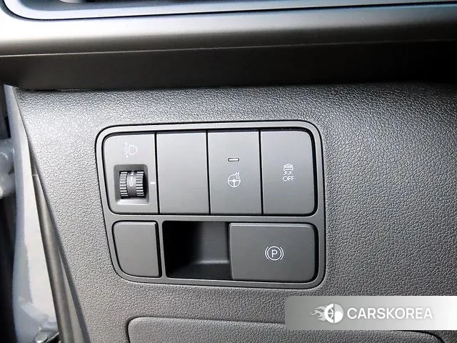 Hyundai Staria 2025 Серый из Кореи, фото 3