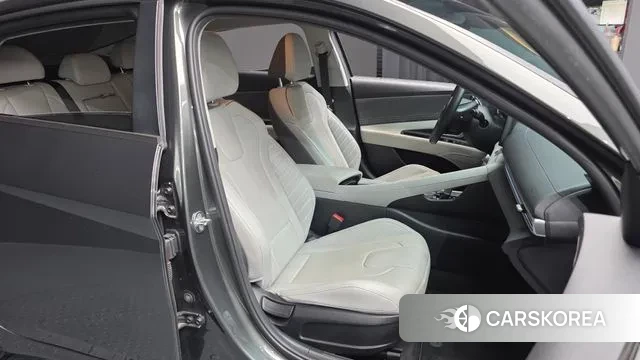 Hyundai Avante (CN7) 2021 Серый из Кореи, фото 3