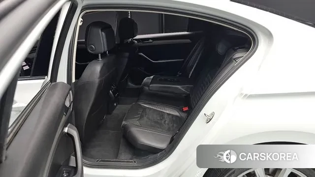 Volkswagen Passat GT (B8) 2018 Белый из Кореи, фото 3