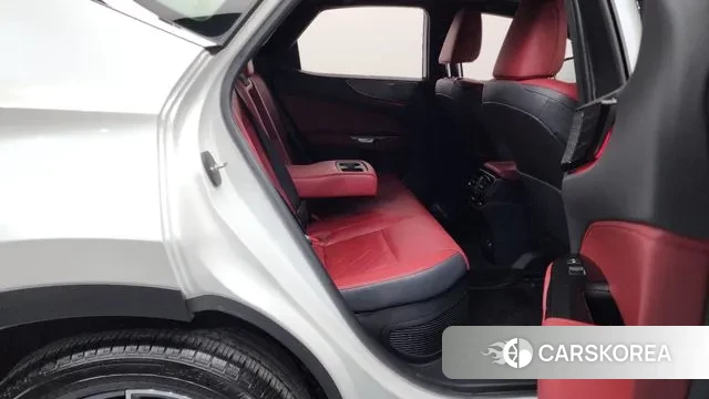 Lexus NX350h Second generation 2024 Белый из Кореи, фото 3