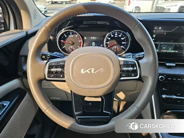 Kia Carnival 4th generation 2023 Белый из Кореи, фото 3