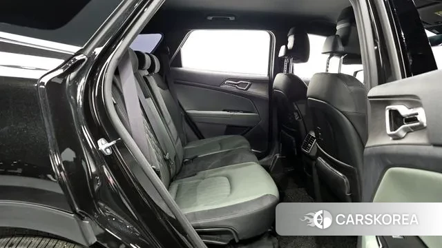 Kia Sportage 5th Generation 2024 Черный из Кореи, фото 3