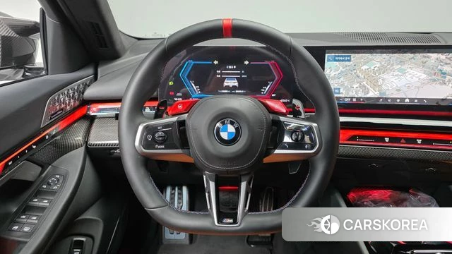 BMW M5 (G90) 2025 Белый из Кореи, фото 3