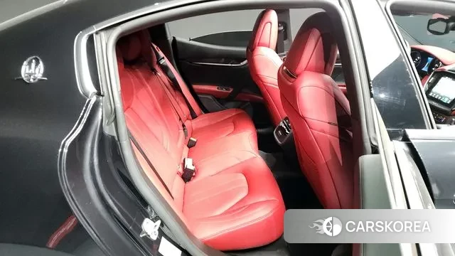 Maserati Ghibli 2019 Черный из Кореи, фото 3