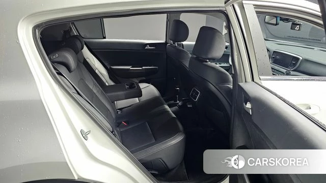 Kia Sportage The Bold 2021 Белый из Кореи, фото 3