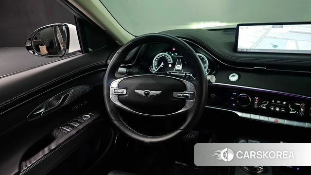 Genesis GV70 2023 Белый из Кореи, фото 3