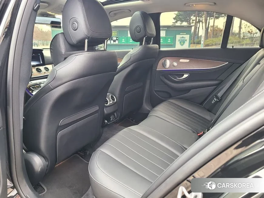 Mercedes-Benz E-Class W213 2020 Черный из Кореи, фото 3