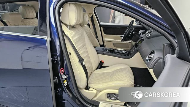 Jaguar All New XJ 2018 Синий из Кореи, фото 3