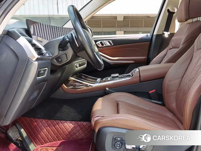 BMW X7 2023 Черный из Китая, фото 3