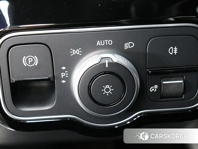 Mercedes-Benz CLA-Class C118 2024 Белый из Кореи, фото 3