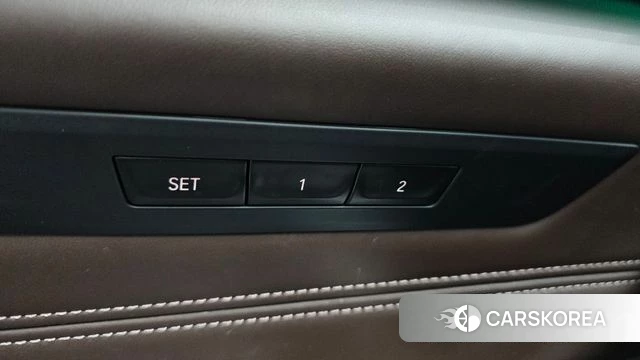BMW 5 Series (G30) 2020 Черный из Кореи, фото 3