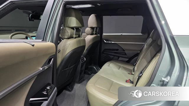 Ssangyong Torres 2023 Светло-зеленый из Кореи, фото 3