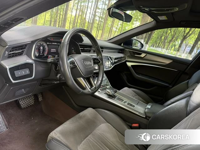 Audi A6L 2022 Черный из Китая, фото 3