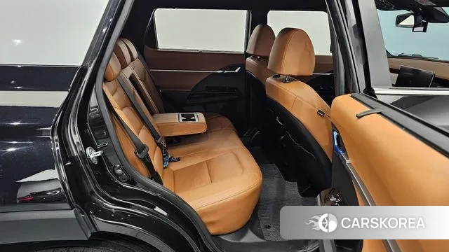 Ssangyong Torres 2023 Черный из Кореи, фото 3