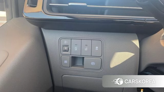 Hyundai Staria 2025 Черный из Кореи, фото 3