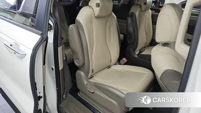 Kia Carnival 4th generation 2020 Белый из Кореи, фото 3