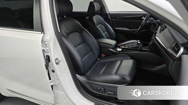 Kia Come New K7 2018 Белый из Кореи, фото 3