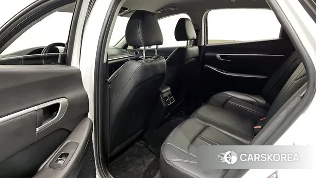 Hyundai Sonata (DN8) 2022 Белый из Кореи, фото 3