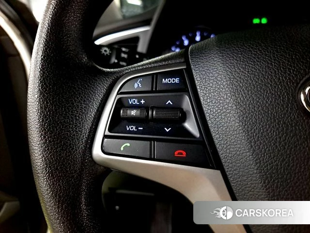 Hyundai Avante AD 2018 Белый из Кореи, фото 3