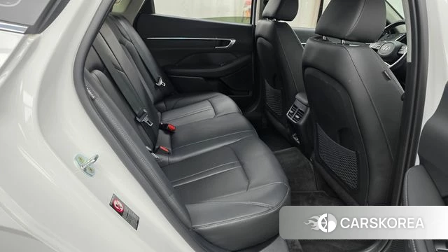 Hyundai Sonata (DN8) 2022 Белый из Кореи, фото 3