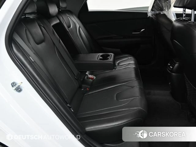 Hyundai The New Avante (CN7) 2025 Белый из Кореи, фото 3