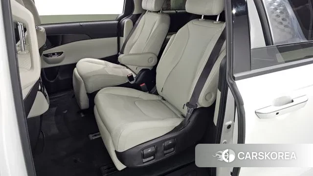 Kia Carnival 4th generation 2021 Белый из Кореи, фото 3