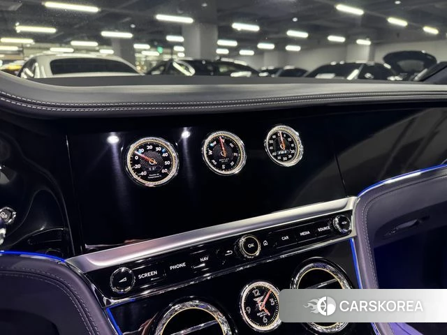 Bentley Continental GT 3rd Generation 2023 Белый из Кореи, фото 3