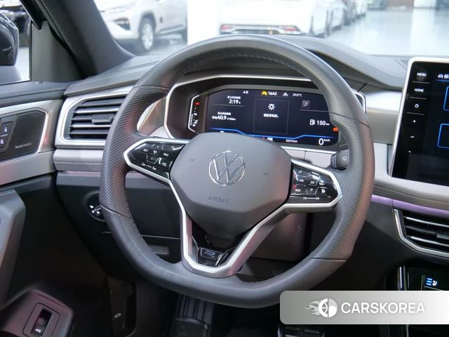 Volkswagen Tanyue 2023 Черный из Китая, фото 3