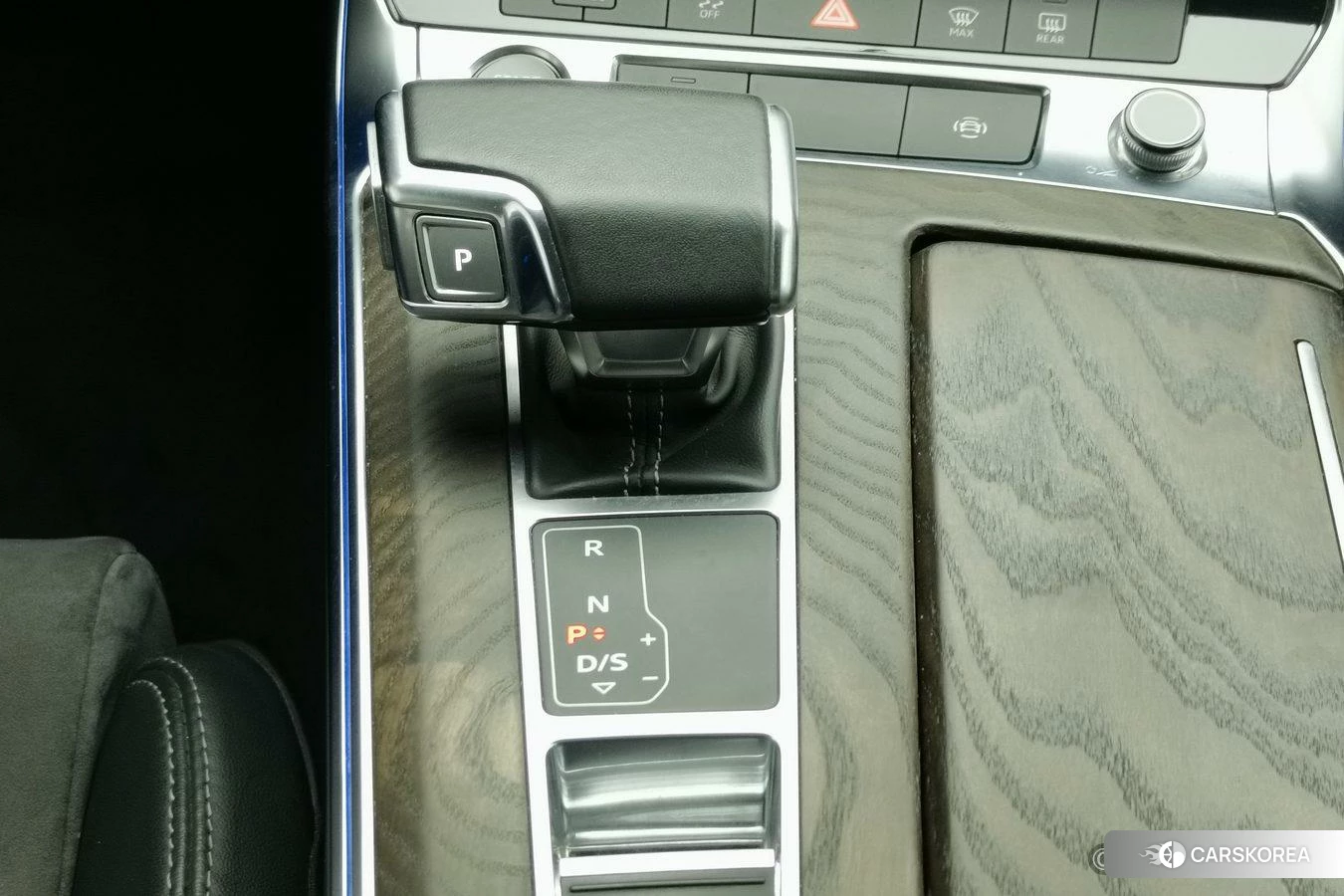 Audi A6L PHEV 2020 Черный из Китая, фото 3