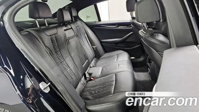 BMW 5 Series (G30) id 2674063 из Кореи 3