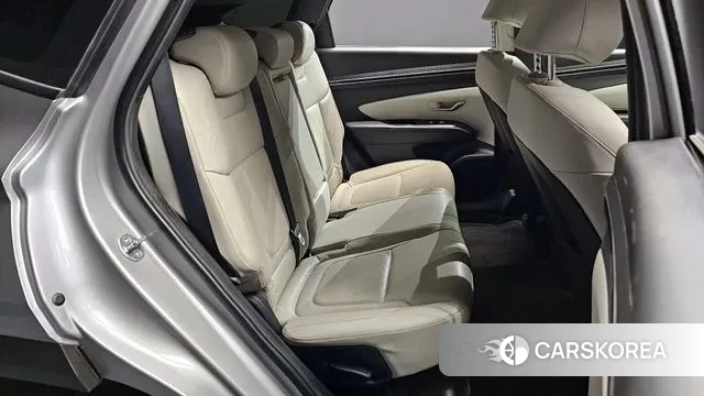 Hyundai Tucson (NX4) 2022 Серебряный из Кореи, фото 3