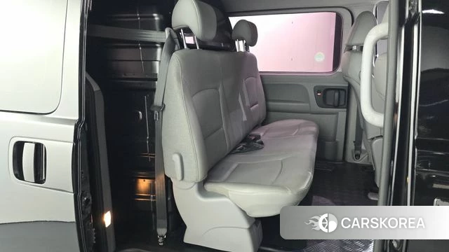 Hyundai The New Grand Starex 2019 Черный из Кореи, фото 3