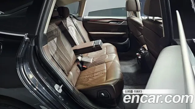 BMW 6 Series GT (G32) 2018 Черный из Кореи, фото 3