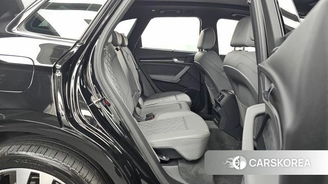 Audi SQ5 (FY) 2021 Черный из Кореи, фото 3