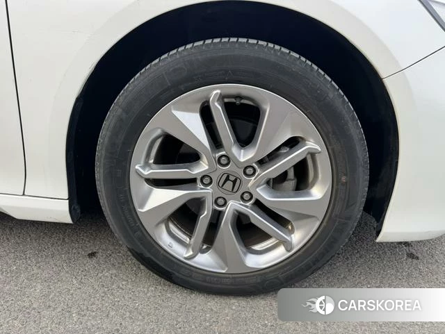 Honda Accord 2019 Белый из Китая, фото 3