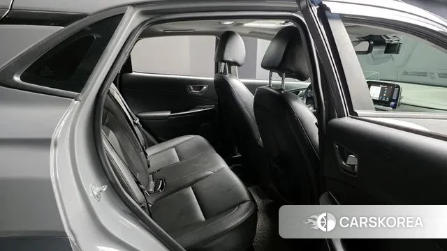 Hyundai Kona Electric 2018 Серебристо-серый из Кореи, фото 3