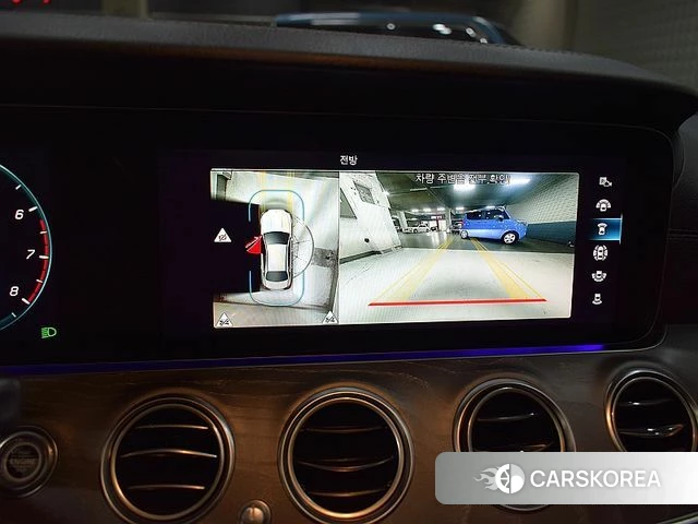 Mercedes-Benz E-Class W213 2022 Черный из Кореи, фото 3