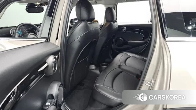 Mini Cooper 2021 Серебристо-серый из Кореи, фото 3