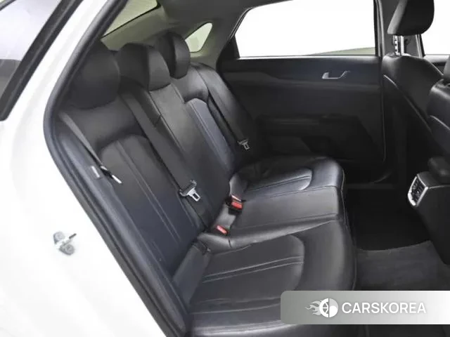 Kia K5 3rd generation 2022 Жемчужный цвет из Кореи, фото 3