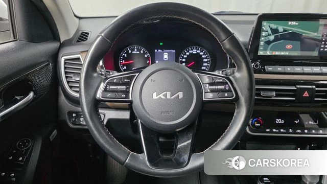 Kia Seltos 2021 Белый из Кореи, фото 3