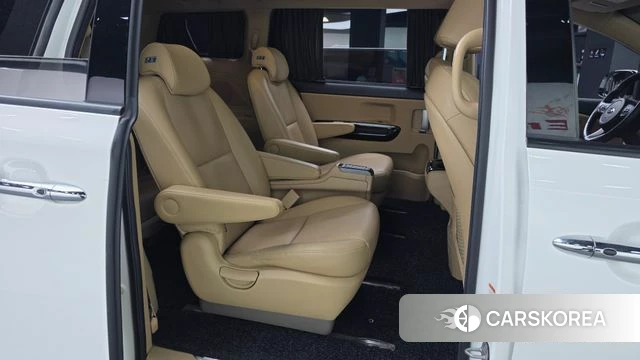 Kia The New Carnival 2019 Белый из Кореи, фото 3