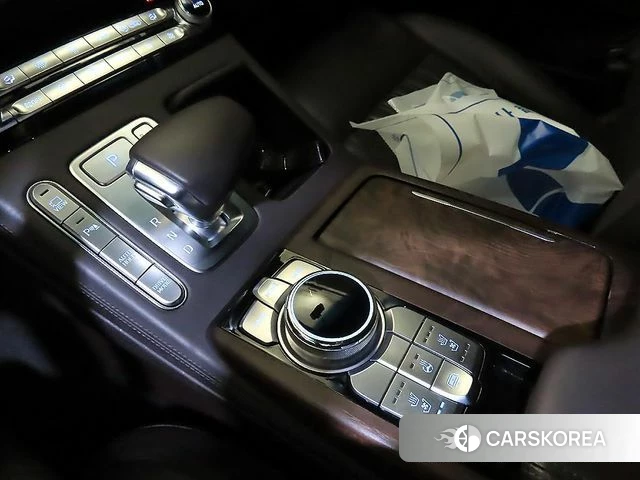 Genesis G90 2019 Черный из Кореи, фото 3