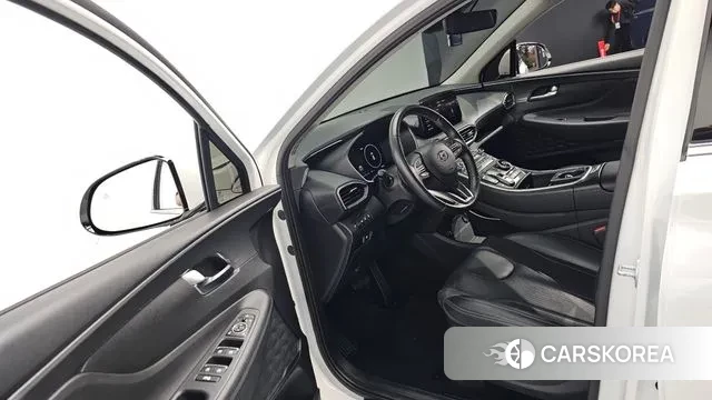 Hyundai The New Santa Fe 2023 Белый из Кореи, фото 3