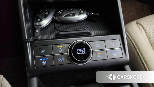Hyundai Kona (SX2) 2024 Белый из Кореи, фото 3